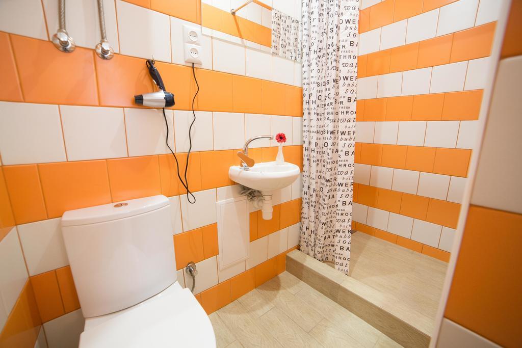 Apartment On Filatova 10/1 Лвив Екстериор снимка